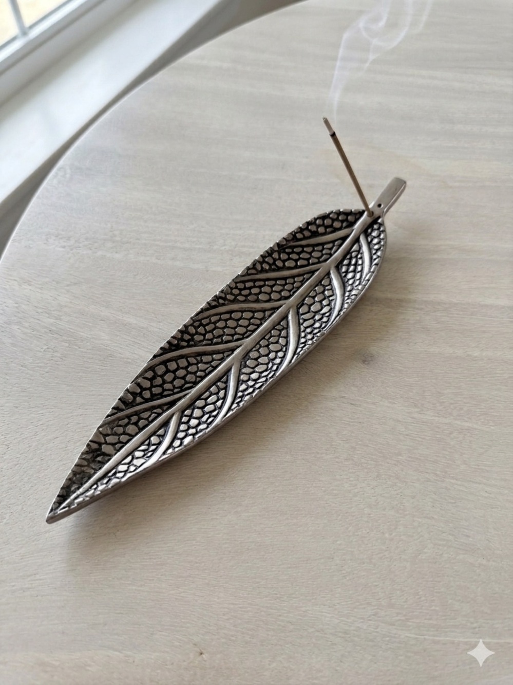 Leaf-Shaped Incense Burner Silver